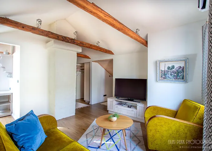 Apartament Helena Parnawa